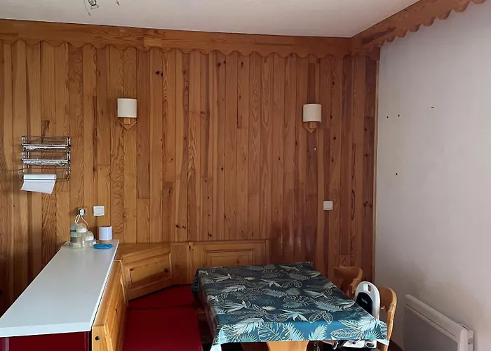 La Marmotte Ensoleillee 몽클라르